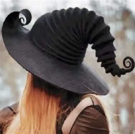 Curvfd witch hat
